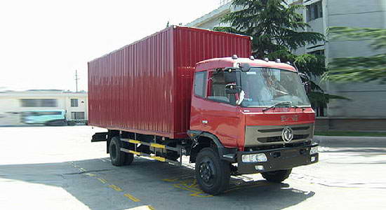 東風(fēng)平頭廂式運輸車