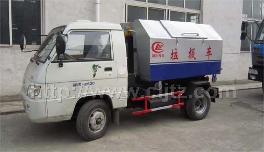 福田牌BJ5042ZXX-F1型拉臂垃圾車