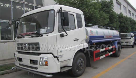 東風(fēng)天錦綠化噴灑車