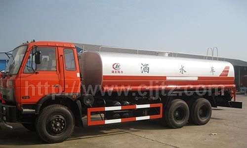 東風(fēng)后雙橋20噸灑水車(chē)