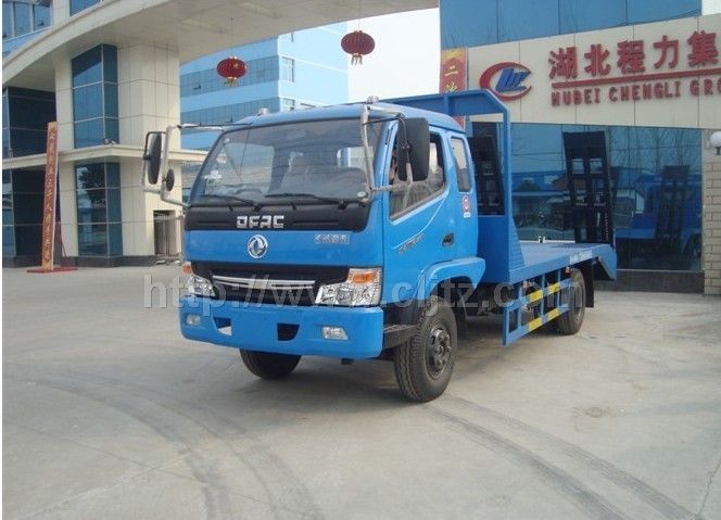 東風(fēng)勁卡平板運(yùn)輸車